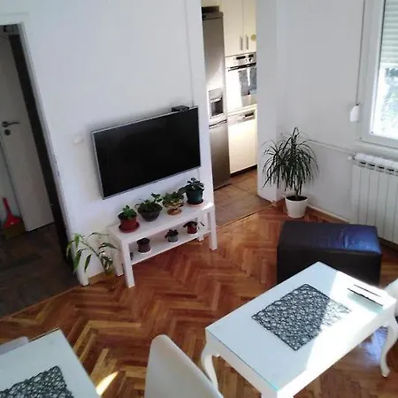 Petra Apartment